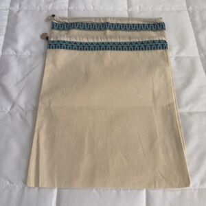 New Tory Burch Dust Bags‎ beige with turquoise trim 12” by 15” set of two